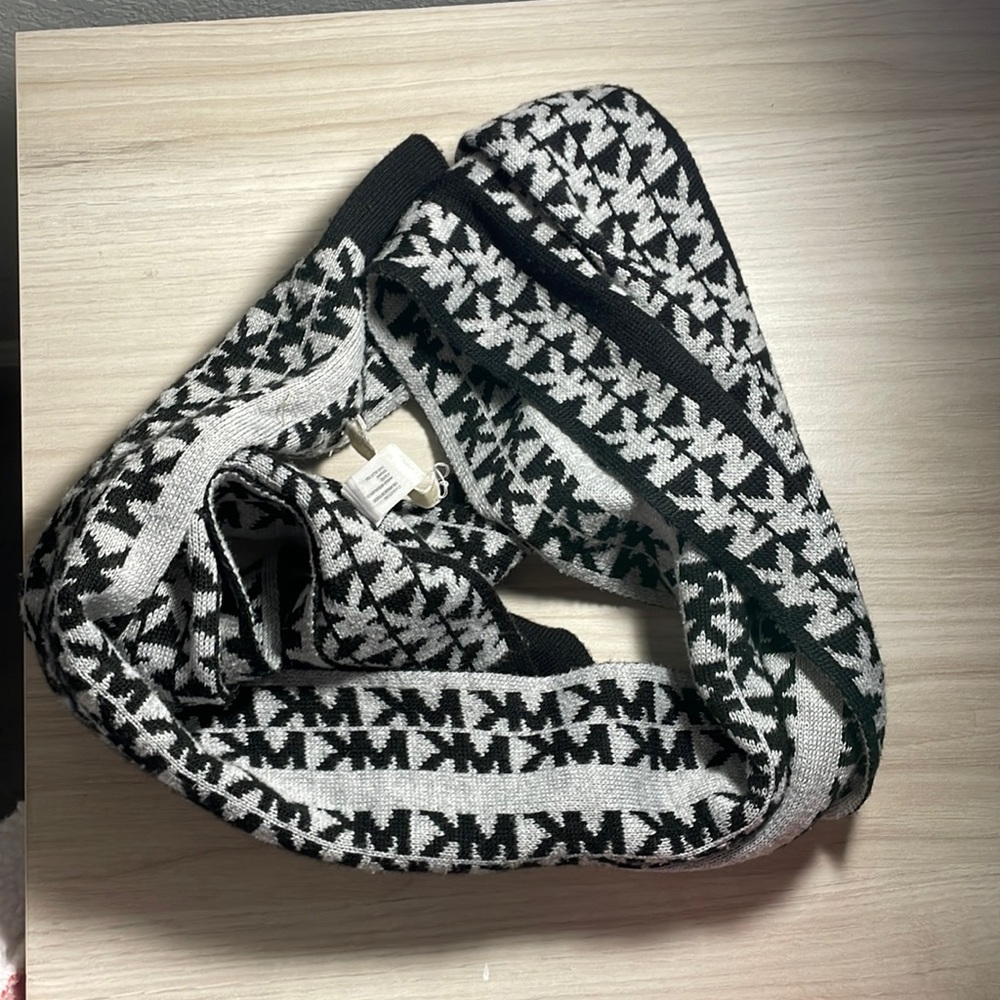 Michael Kors Printed Scarf